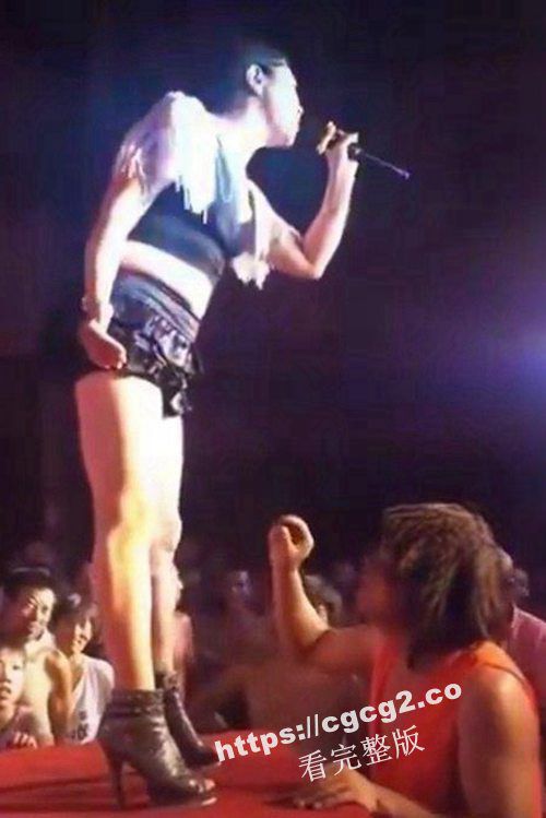 2004_2023-12-21_18-40-29.jpg 2004_2023-12-21_18-40-29.jpg